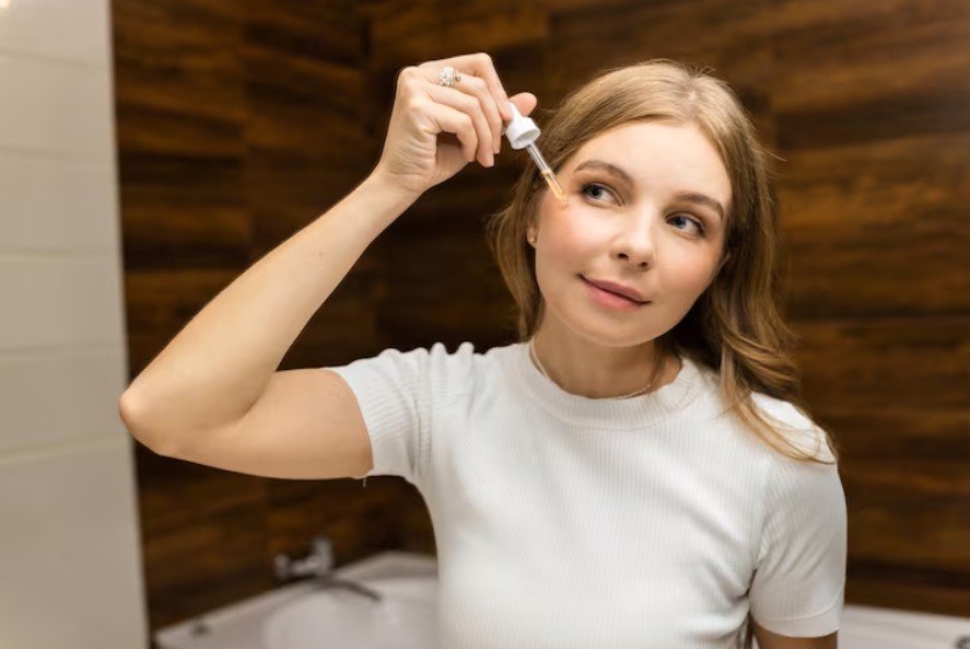 How to use an anti-acne face serum in a skincare routine